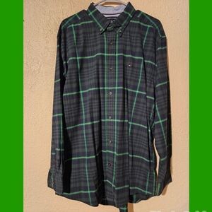 Tommy Hilfiger Green and Navy Casual Button Down Shirt